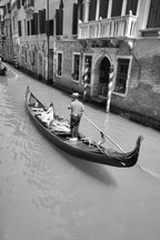 Gondolier z Wenecji