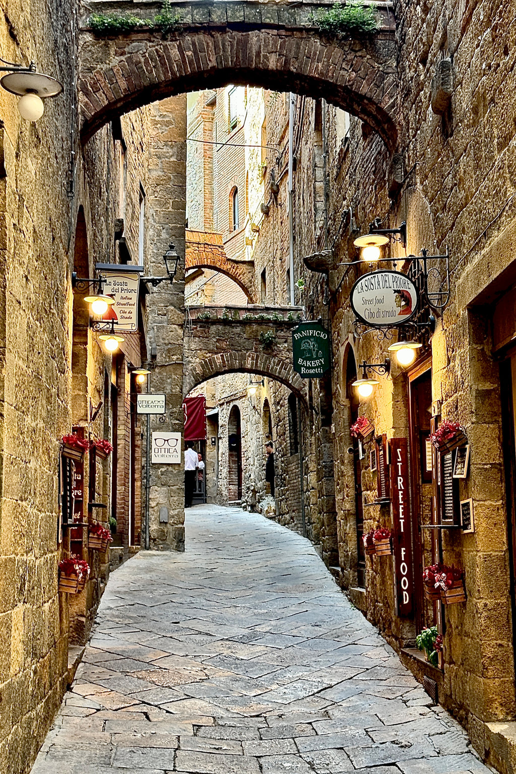Uliczka w Volterra