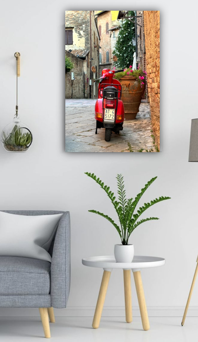 Czerwone Piaggo w Toskani