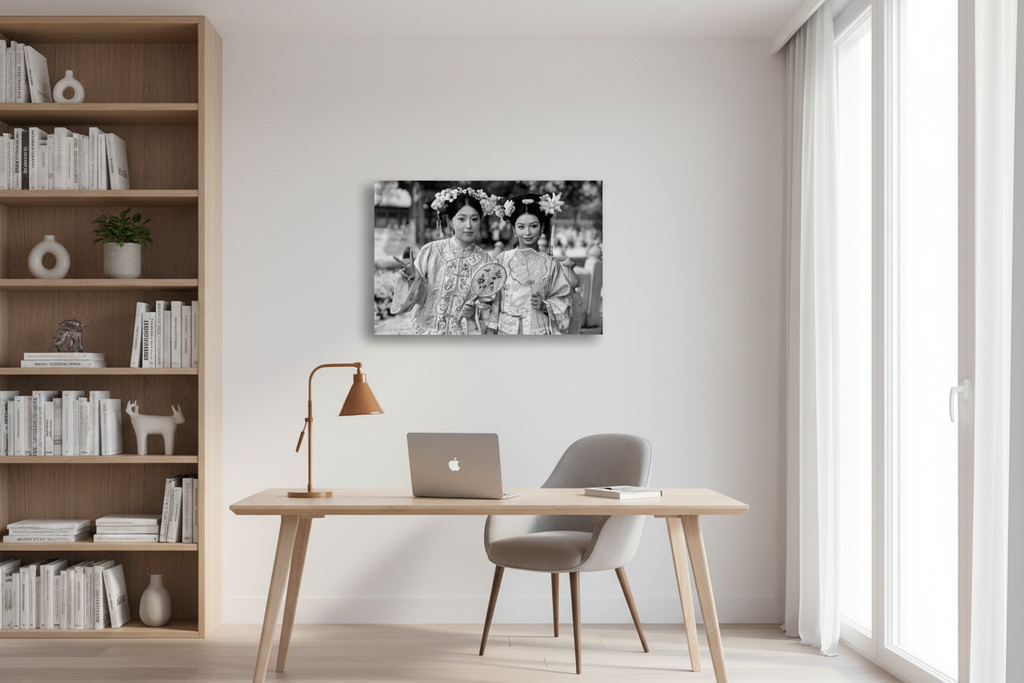 Imperial Garden - wizualizacja w biurze (wersja czarno-biała)